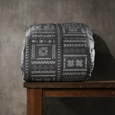 Plumón Trinidad Etnic Gray 144 Hilos